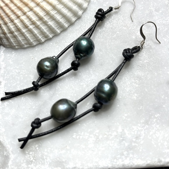 Tahitian Pearl Earrings OOOK - Picture 1 of 3